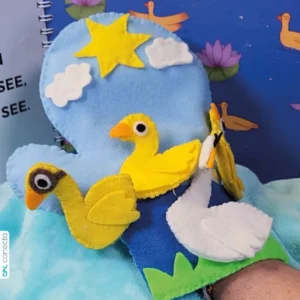 Manopla con familia patos