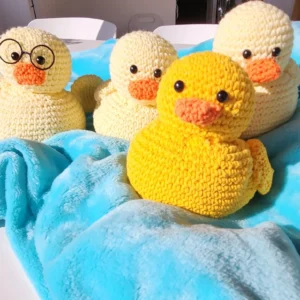 Familia de patitos crochet